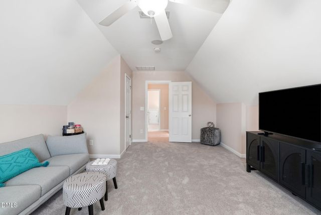 11 Hidden Ridge Court, Durham, NC 27707