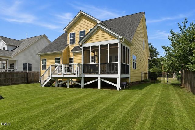 11 Hidden Ridge Court, Durham, NC 27707