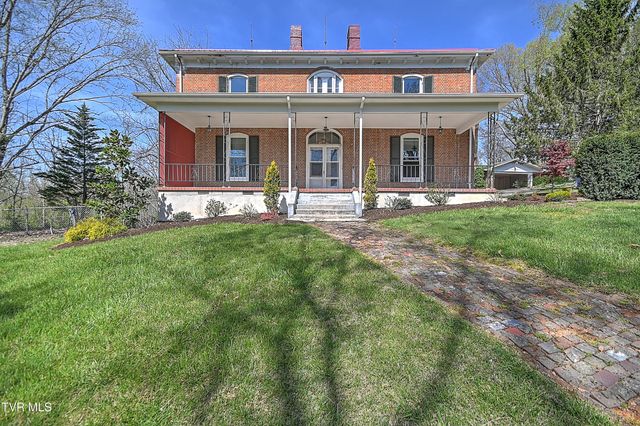 2061 King College Road, Bristol, TN 37620