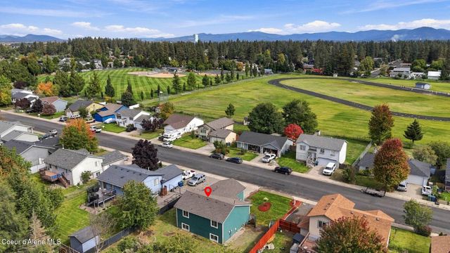 1865 N Stagecoach DR, Post Falls, ID 83854