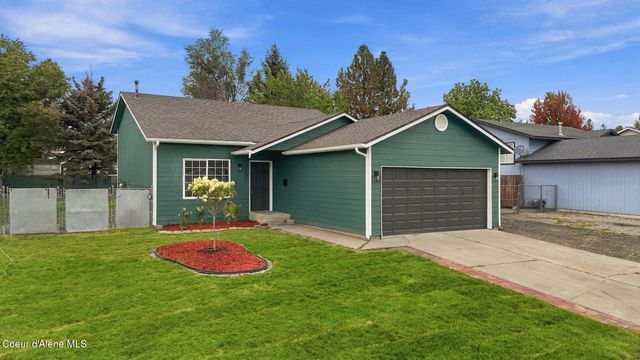 1865 N Stagecoach DR, Post Falls, ID 83854
