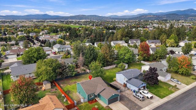 1865 N Stagecoach DR, Post Falls, ID 83854
