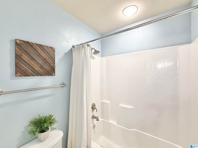 4093 OLD CAHABA PARKWAY, Helena, AL 35080