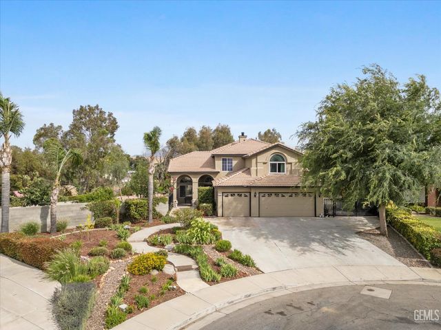 12209 Vista Montana Drive, Bakersfield, CA 93306