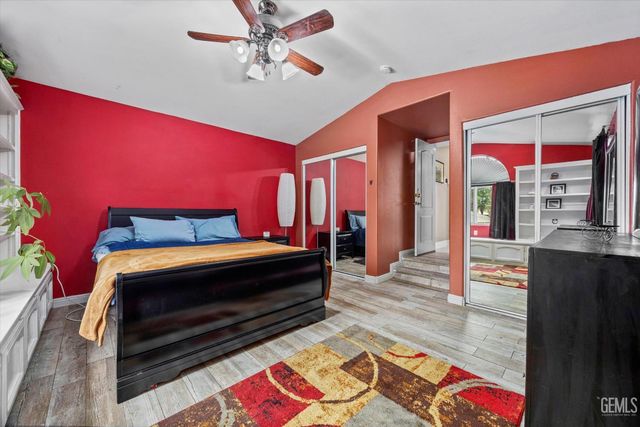 12209 Vista Montana Drive, Bakersfield, CA 93306