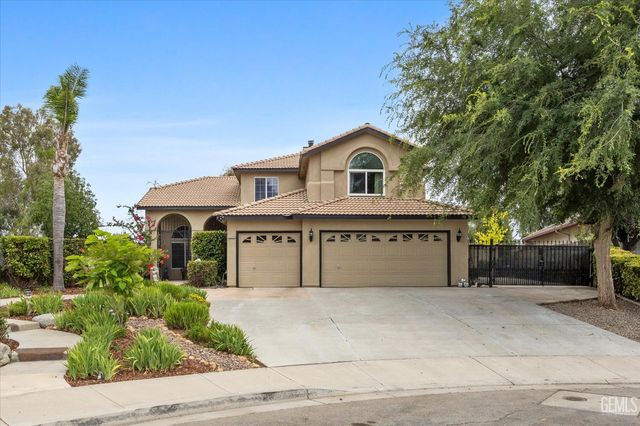 12209 Vista Montana Drive, Bakersfield, CA 93306