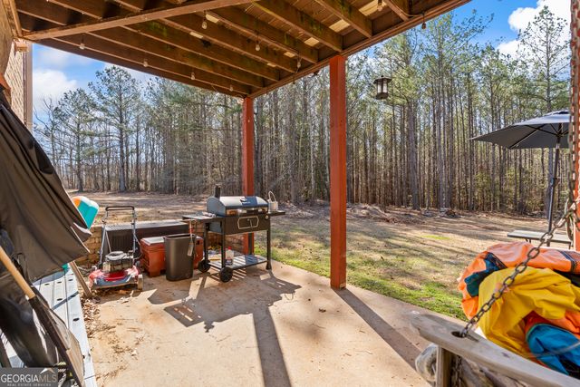 90 Harvey Avenue, Covington, GA 30016