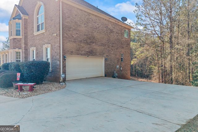 90 Harvey Avenue, Covington, GA 30016