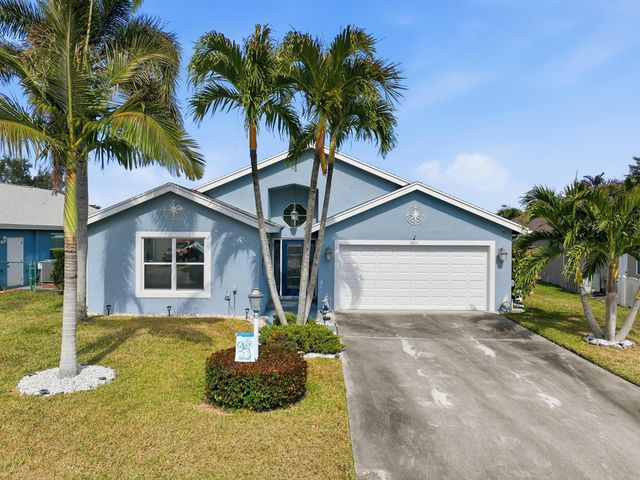 2811 SW Mustang Terrace, Stuart, FL 34997