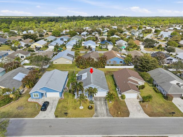 2811 SW Mustang Terrace, Stuart, FL 34997