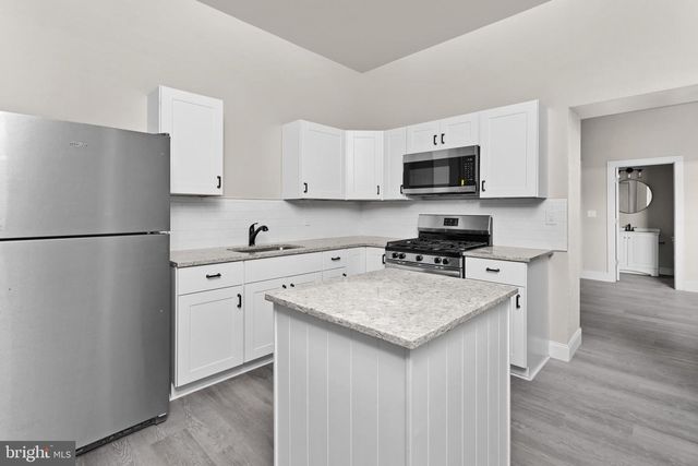 134 4TH AVE, Roebling, NJ 08554