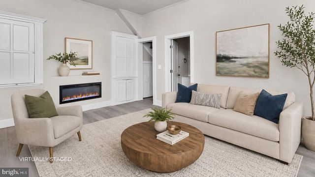 134 4TH AVE, Roebling, NJ 08554