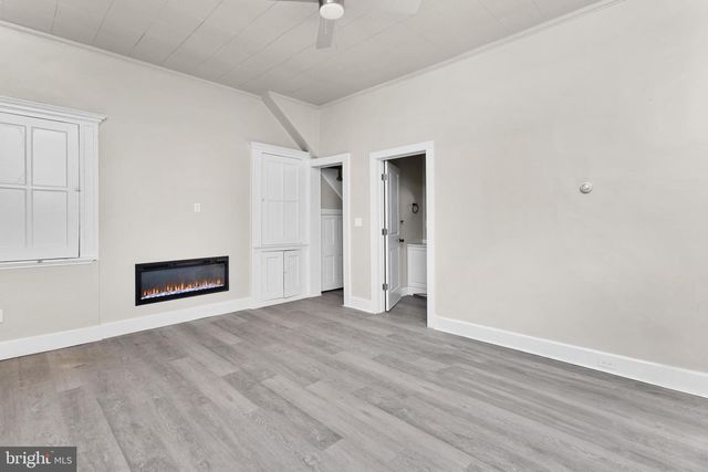 134 4TH AVE, Roebling, NJ 08554