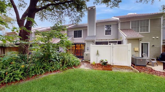 11310 STRATTON PARK DRIVE 1, Temple Terrace, FL 33617