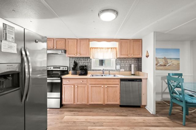 6001 - MH64 S Kings Hwy., Myrtle Beach, SC 29575