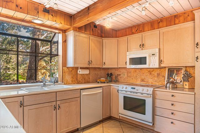 140 Juniper Trail, Sedona, AZ 86336