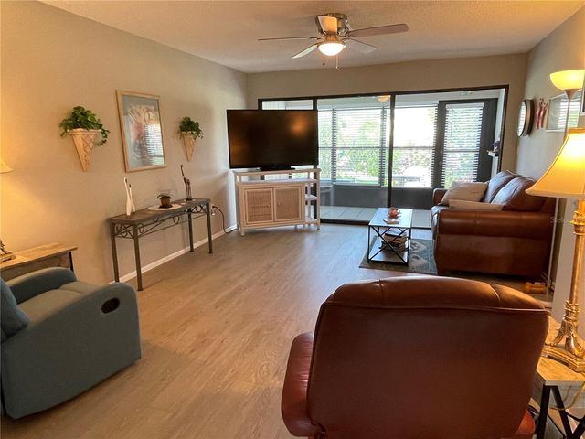 1001 W MARION AVENUE 8, Punta Gorda, FL 33950