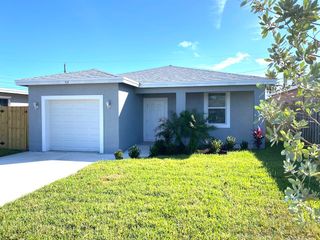 514 NW 11th Avenue, Boynton Beach, FL 33435