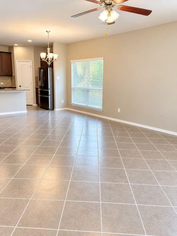 2027 Brookmont Drive, Conroe, TX 77301