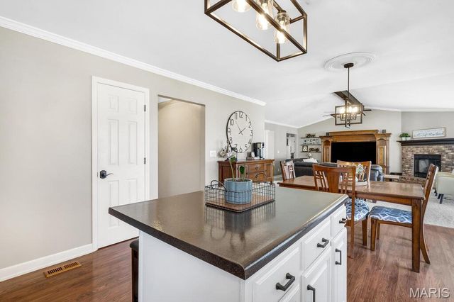 3 Pinehurst Forest Court, O'fallon, MO 63366