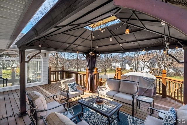 3 Pinehurst Forest Court, O'fallon, MO 63366