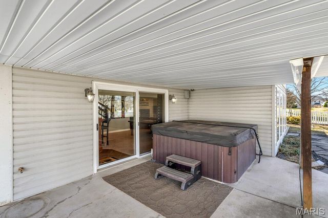 3 Pinehurst Forest Court, O'fallon, MO 63366