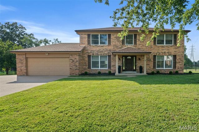 421 Falaise Drive, St Louis, MO 63141