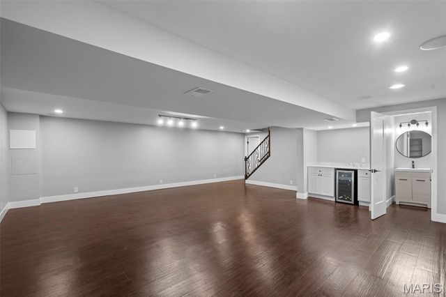 421 Falaise Drive, St Louis, MO 63141