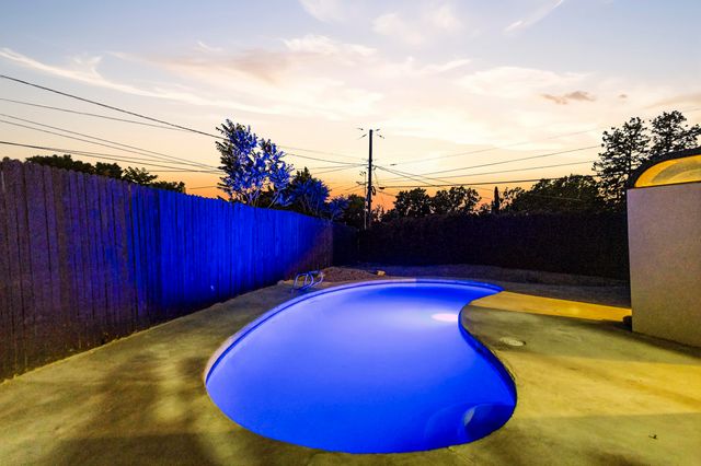 2614 Schell Place NE, Albuquerque, NM 87106