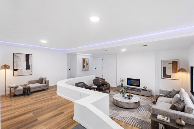 2614 Schell Place NE, Albuquerque, NM 87106