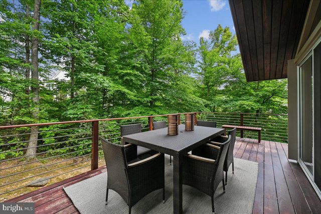 6620 FERNWOOD CT, Bethesda, MD 20817