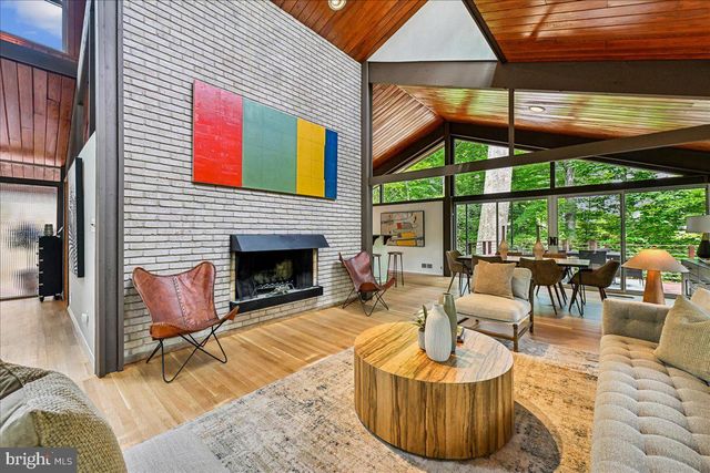 6620 FERNWOOD CT, Bethesda, MD 20817