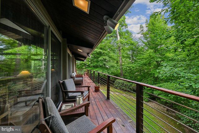 6620 FERNWOOD CT, Bethesda, MD 20817