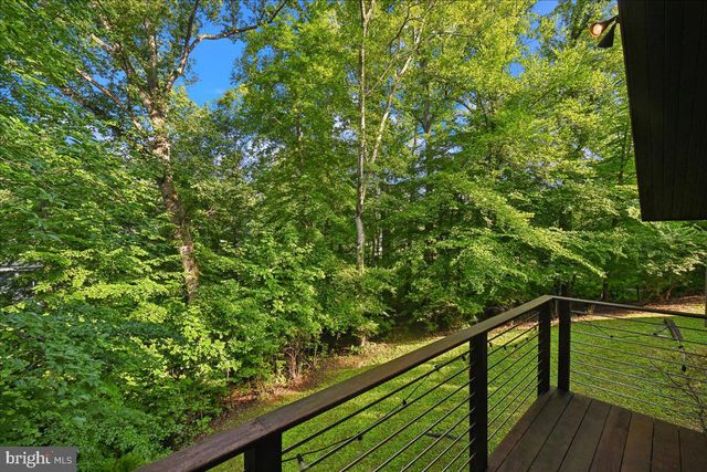 6620 FERNWOOD CT, Bethesda, MD 20817