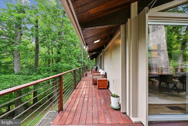 6620 FERNWOOD CT, Bethesda, MD 20817