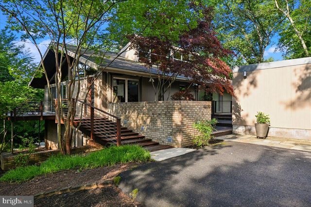 6620 FERNWOOD CT, Bethesda, MD 20817