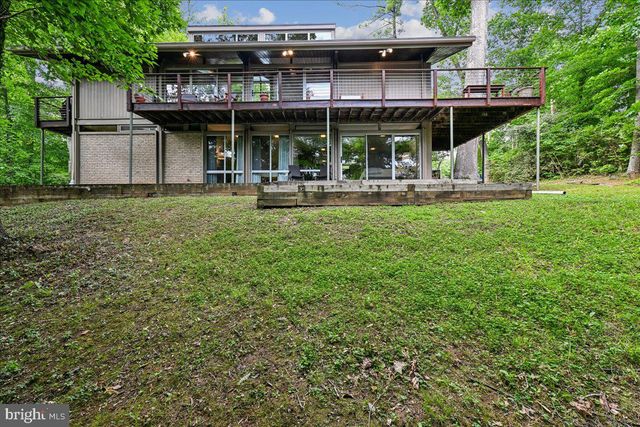6620 FERNWOOD CT, Bethesda, MD 20817