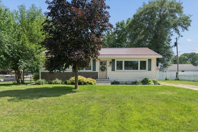 2631 Roosevelt Avenue, Janesville, WI 53546