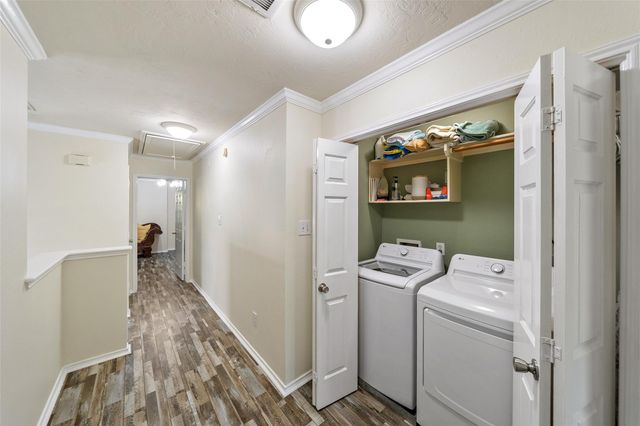 38 Wineberry Place, The Woodlands, TX 77382