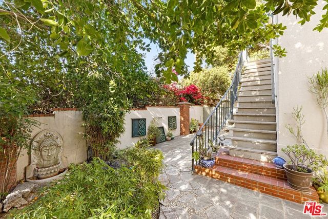 820 N Verano Drive, Glendora, CA 91741