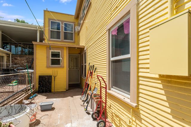 416 TOMBSTONE Canyon, Bisbee, AZ 85603