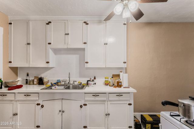 416 TOMBSTONE Canyon, Bisbee, AZ 85603