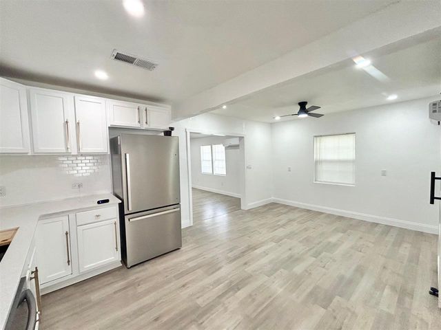 601 SW 24th Pl., Lawton, OK 73505