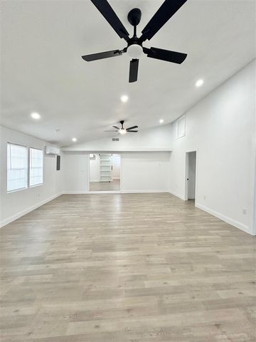 601 SW 24th Pl., Lawton, OK 73505