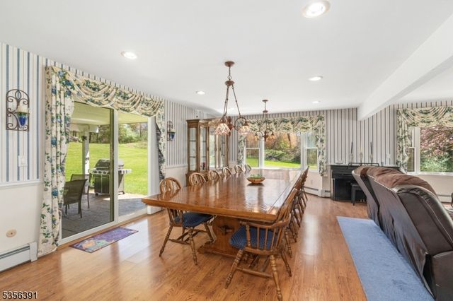 75 Wolfs Corner Rd, Green Twp., NJ 07860