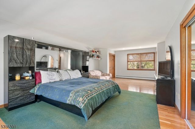 75 Wolfs Corner Rd, Green Twp., NJ 07860