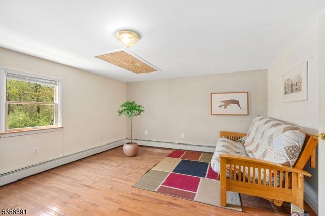 75 Wolfs Corner Rd, Green Twp., NJ 07860
