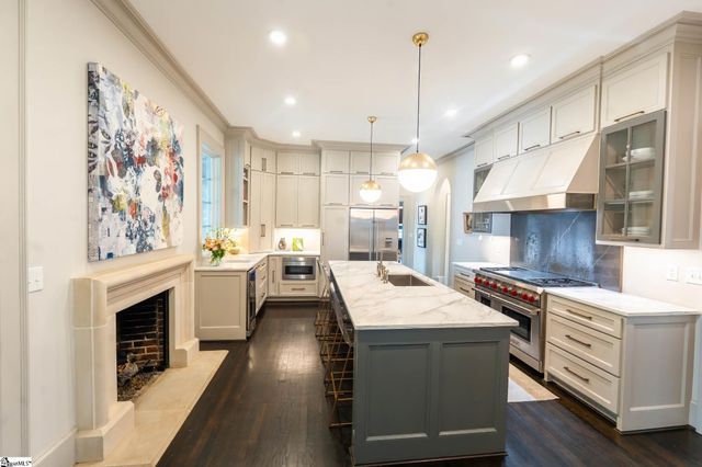 425 Mciver Street, Greenville, SC 29601