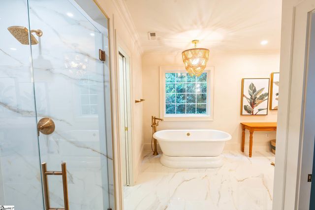 425 Mciver Street, Greenville, SC 29601