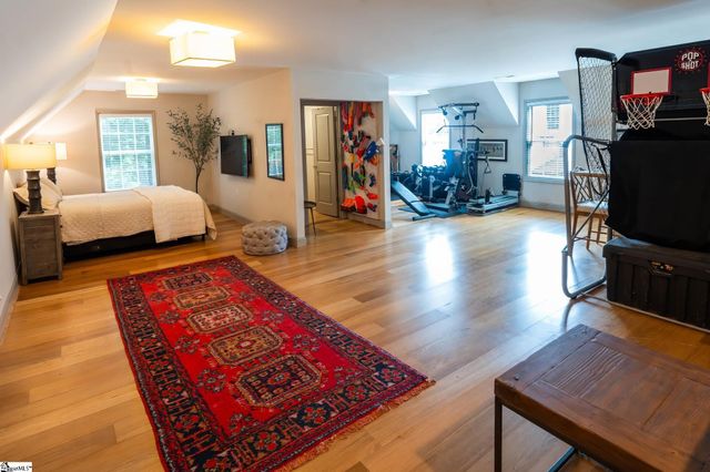 425 Mciver Street, Greenville, SC 29601